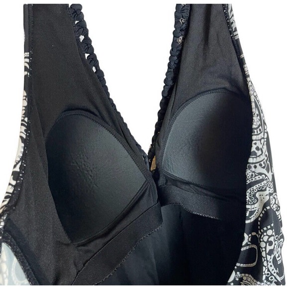 Sunshine Zone Swimsuit Paisley Black White Halter Size 1X EUC - Picture 8 of 10